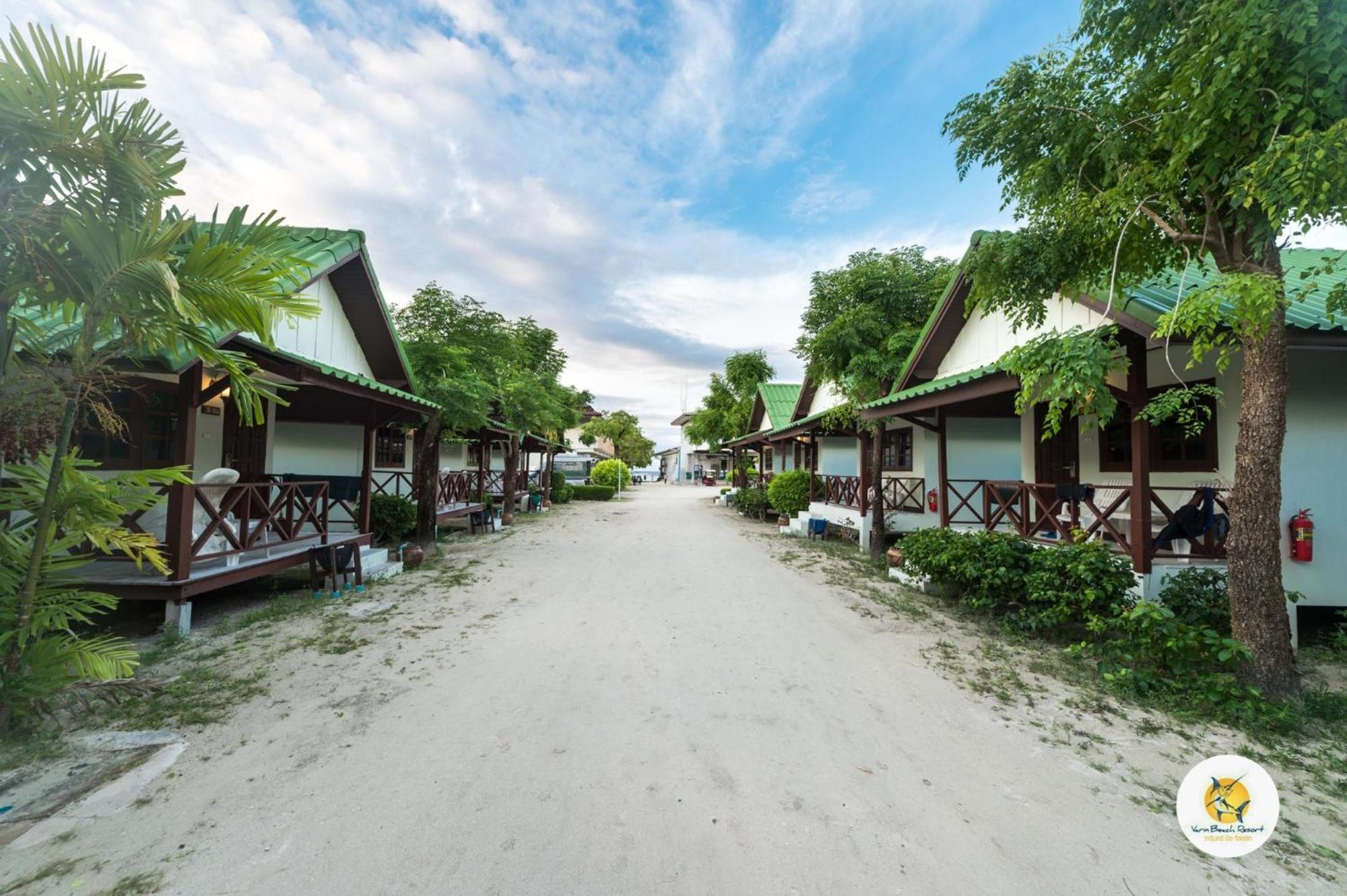 Varin Beach Resort Koh Lipe Bagian luar foto